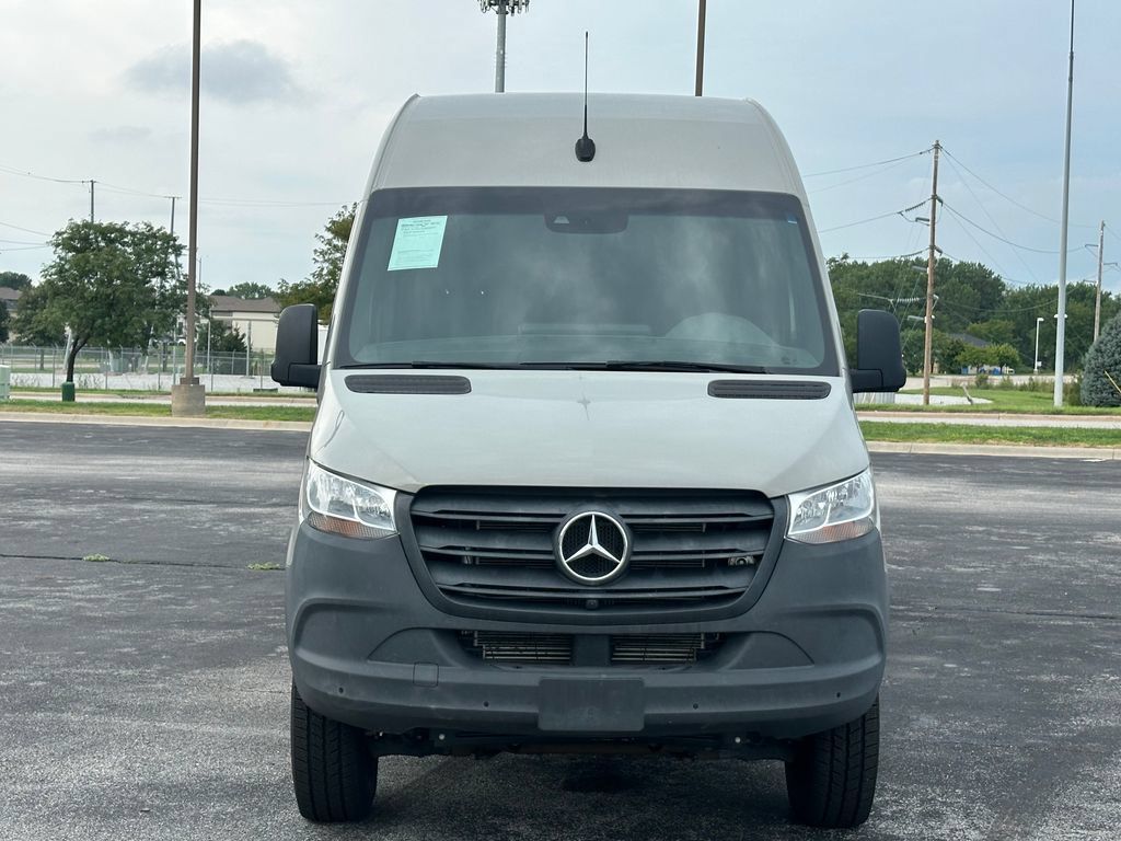 Used 2020 Mercedes-Benz Sprinter 2500 w/ Premium Plus Package image 12