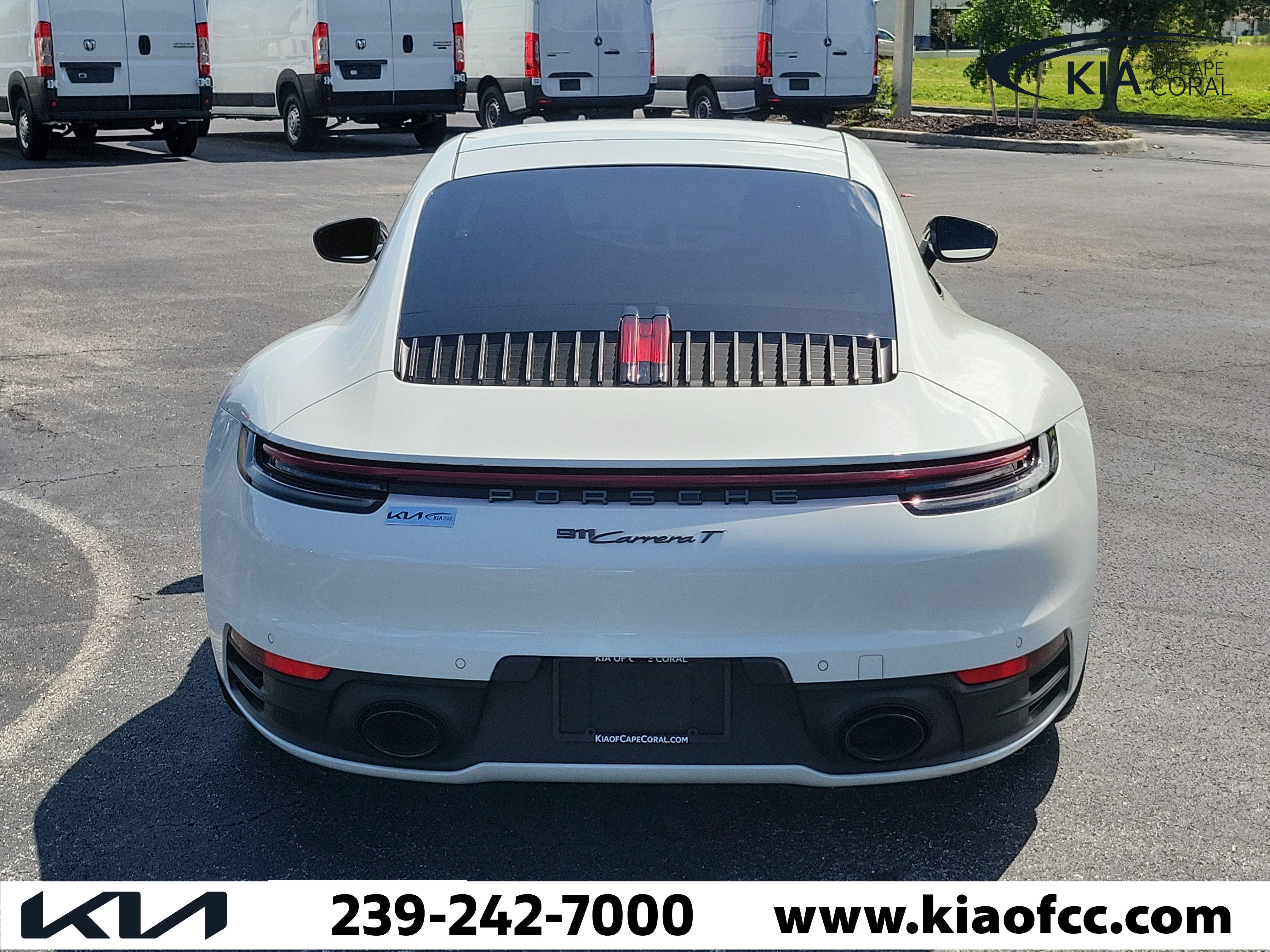 Used 2024 Porsche 911 Carrera RWD image 7