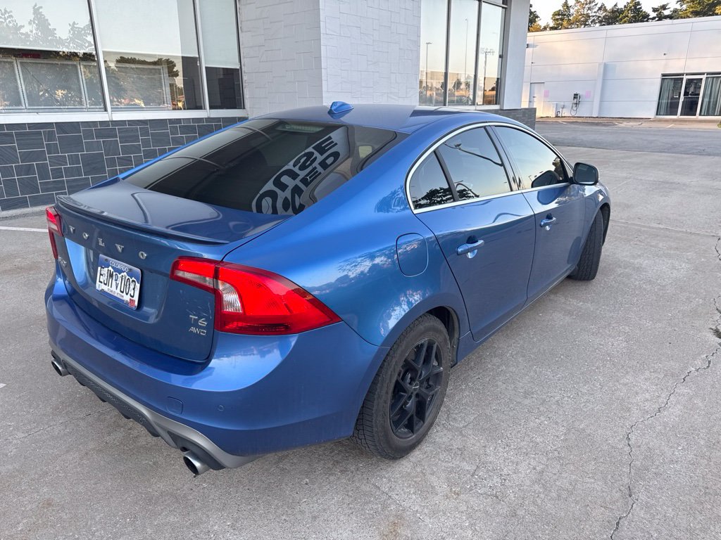 Used 2017 Volvo S60 T6 R-Design Platinum AWD/4WD image 6