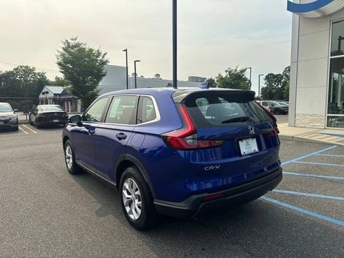 Used 2023 Honda CR-V LX image 6