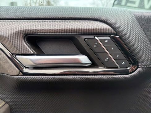 Certified 2024 Chevrolet Silverado 1500 ZR2 image 22