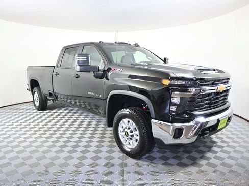 Used 2024 Chevrolet Silverado 2500 LT w/ Convenience Package AWD/4WD image 10