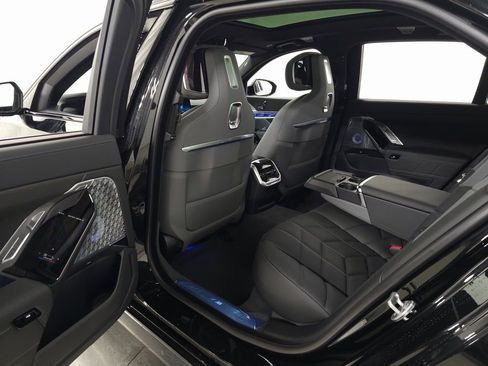 New 2026 BMW 760i xDrive w/ Executive Package AWD/4WD image 37