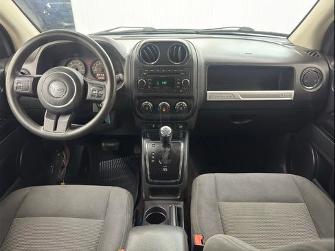 Used 2015 Jeep Compass Sport image 15