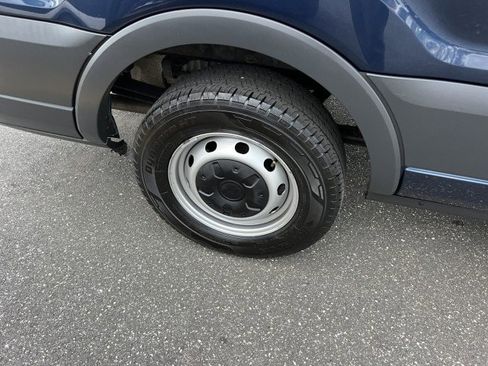 Used 2018 Ford Transit 250 148 Medium Roof image 26