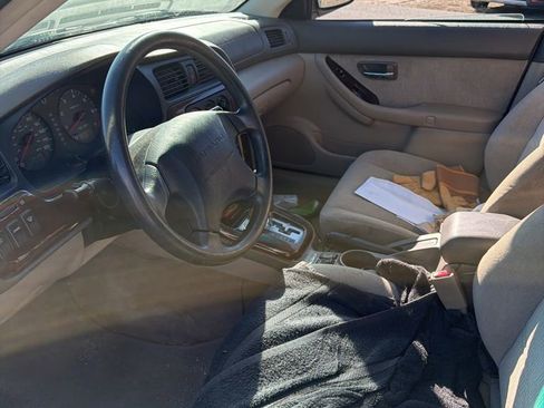 Used 2002 Subaru Outback Wagon AWD/4WD image 4