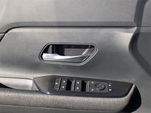 New 2026 Nissan Kicks SV w/ SV Premium Package image 18