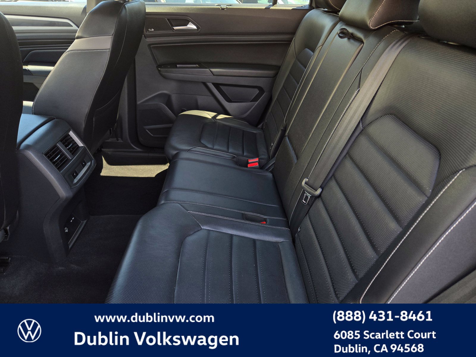 Used 2020 Volkswagen Atlas Cross Sport SEL Premium AWD/4WD image 11