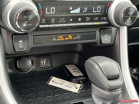 Certified 2024 Toyota RAV4 XLE FWD image 30