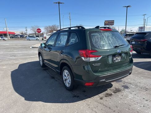 Used 2023 Subaru Forester image 4