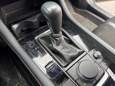 Used 2025 MAZDA MAZDA3 Carbon image 30