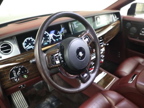 Certified 2018 Rolls-Royce Phantom Extended Wheelbase image 15