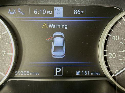 Used 2022 Nissan Maxima SL FWD image 14