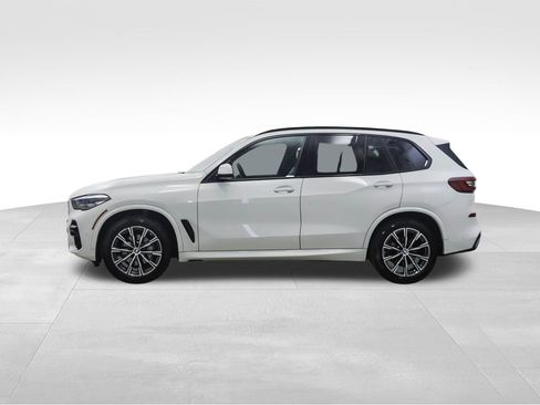 Certified 2023 BMW X5 xDrive40i w/ M Sport Package image 2