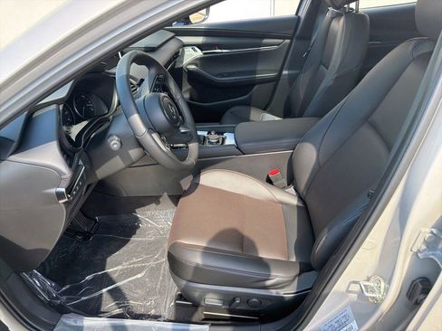 New 2026 MAZDA MAZDA3 Hatchback w/Premium Plus Pkg AWD/4WD image 14
