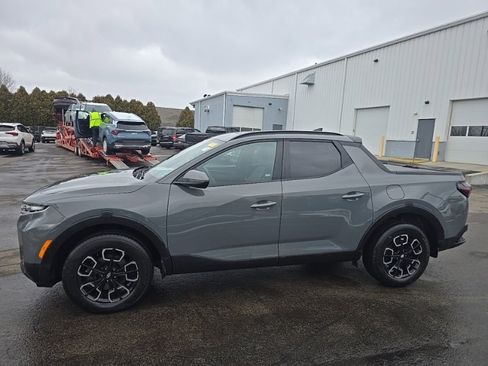 Used 2023 Hyundai Santa Cruz SEL Premium w/ Launch Package image 4