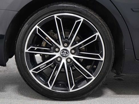 Used 2019 Toyota Avalon XSE w/ Protection Package FWD image 35