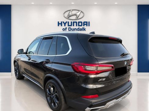 Used 2019 BMW X5 xDrive40i w/ Convenience Package AWD/4WD image 2