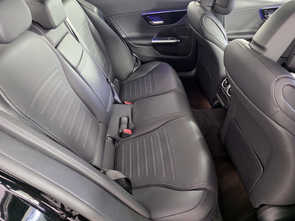 Certified 2023 Mercedes-Benz C 300 4MATIC Sedan image 24