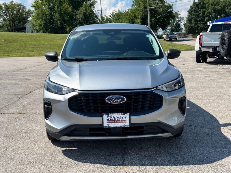 Used 2023 Ford Escape Active w/ Tech Pack #1 FWD image 9