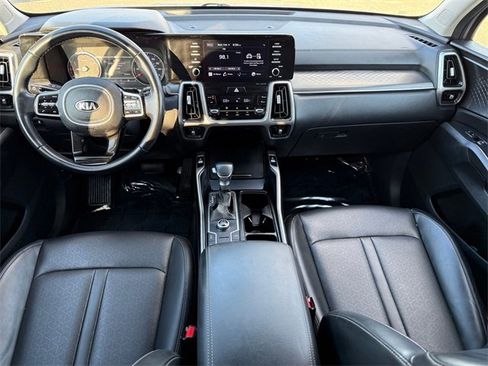Used 2021 Kia Sorento S image 27