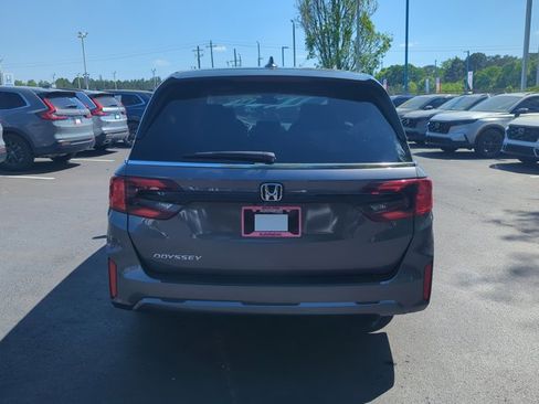 New 2026 Honda Odyssey EX-L image 8