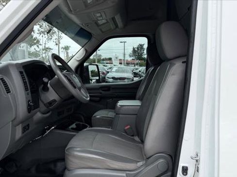 Used 2019 Nissan NV 2500 SV image 11