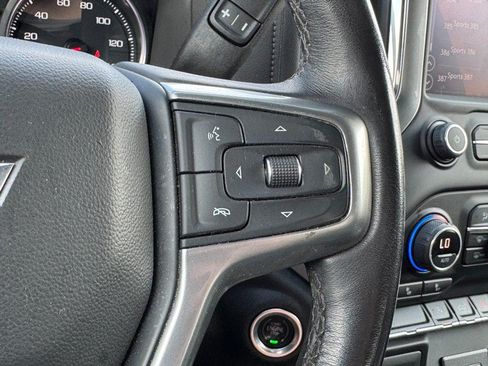 Used 2022 Chevrolet Silverado 1500 RST AWD/4WD image 17