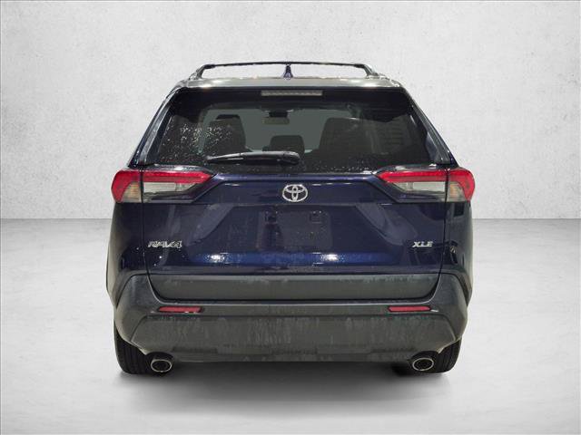 Used 2022 Toyota RAV4 XLE w/ Convenience Package FWD image 6