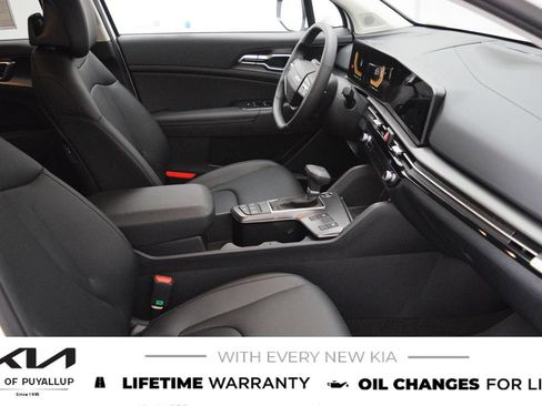 New 2026 Kia Sportage EX FWD image 16