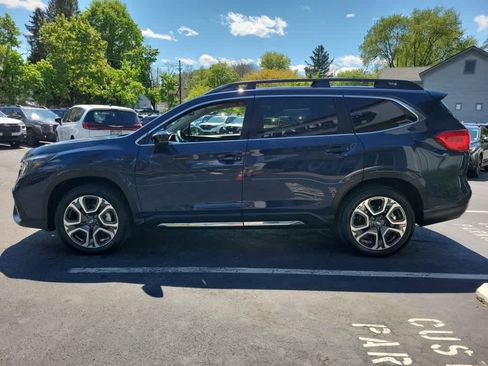 Used 2025 Subaru Ascent Limited AWD/4WD image 7