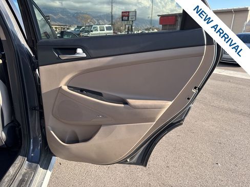Used 2021 Hyundai Tucson Sport image 12