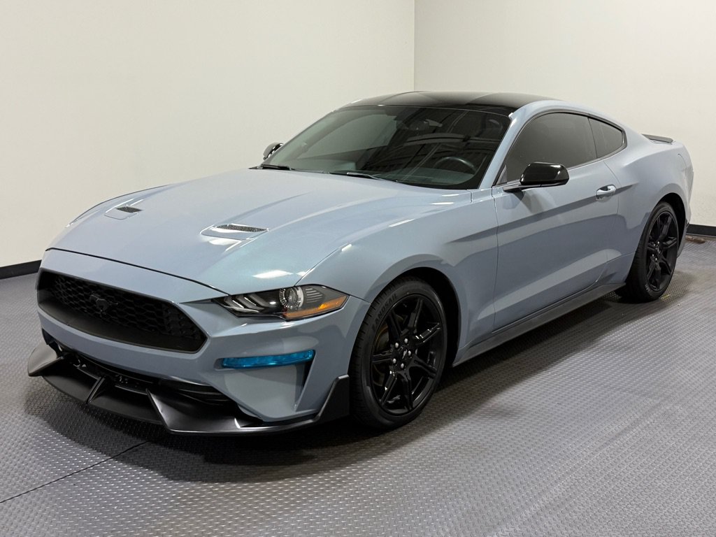 Used 2019 Ford Mustang Coupe w/ Black Accent Package RWD image 1