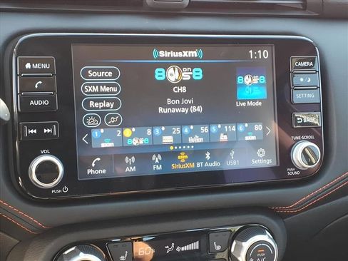 New 2025 Nissan Versa SR w/ Trunk Package image 17