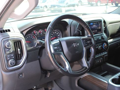 Used 2019 Chevrolet Silverado 1500 RST w/ All-Star Edition AWD/4WD image 10