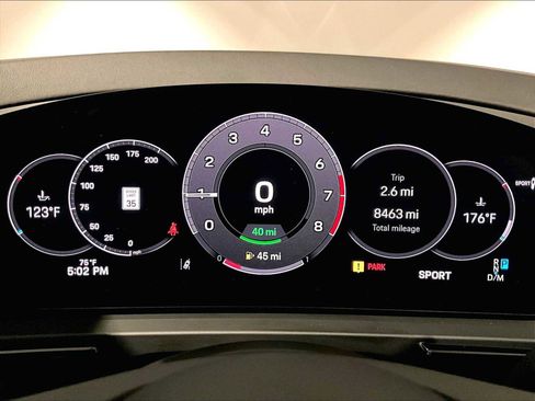 Used 2025 Porsche Cayenne S image 21