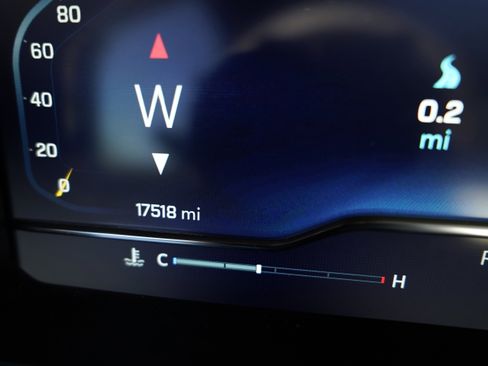 Used 2025 Chevrolet Silverado 1500 LT Trail Boss w/ Convenience Package II image 23