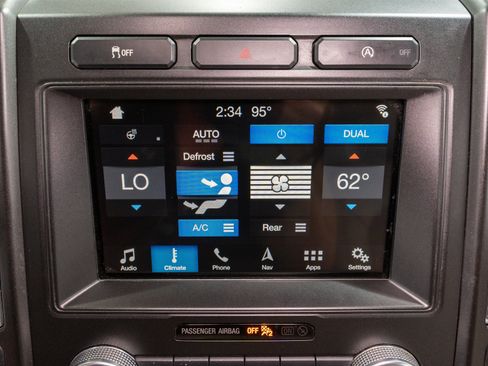 Used 2019 Ford Expedition Limited RWD image 21