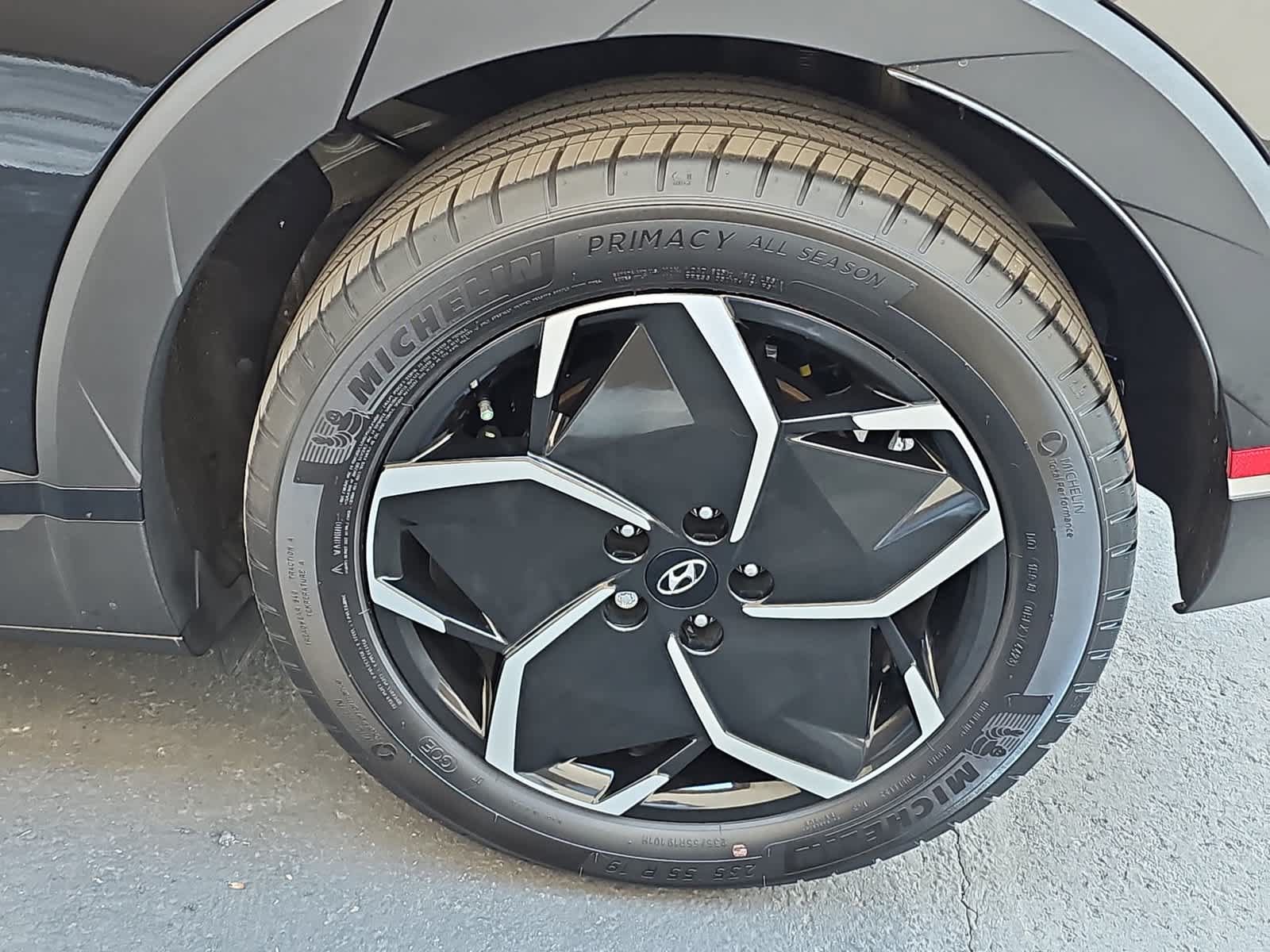Certified 2024 Hyundai Ioniq 5 SEL RWD image 12
