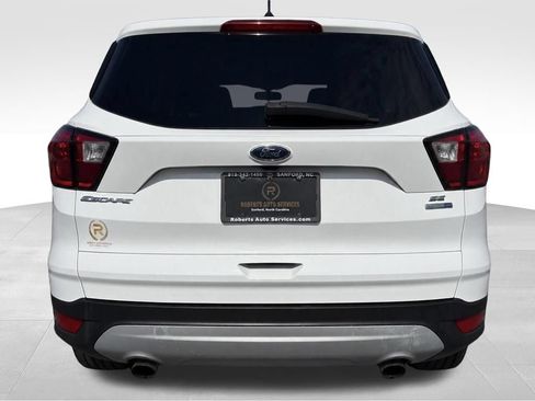 Used 2019 Ford Escape SE AWD/4WD image 4