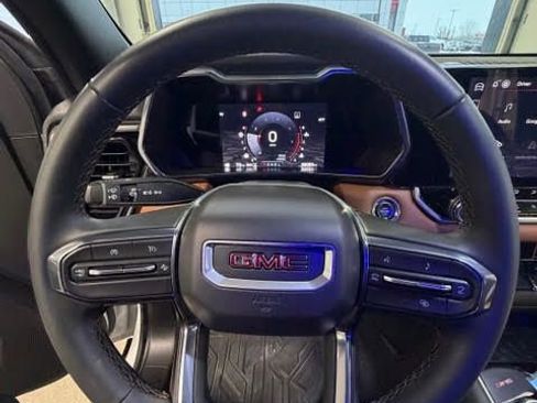 Used 2023 GMC Canyon AT4 w/ Canyon Safety Plus Package image 18