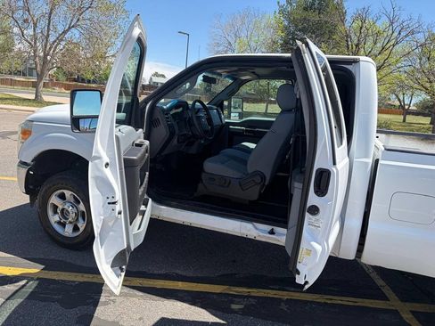 Used 2014 Ford F250 XLT w/ XLT Interior Package AWD/4WD image 22