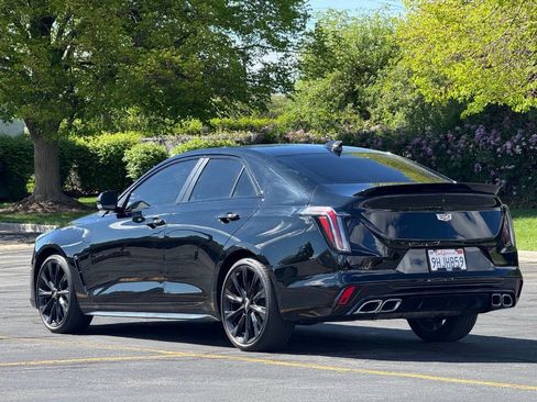 Used 2021 Cadillac CT4 V w/ Technology Package AWD/4WD image 7