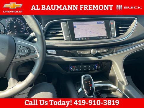Used 2021 Buick Enclave Avenir w/ Avenir Technology Package FWD image 17