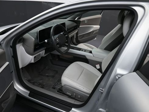 Certified 2023 Hyundai Ioniq 6 SEL image 12