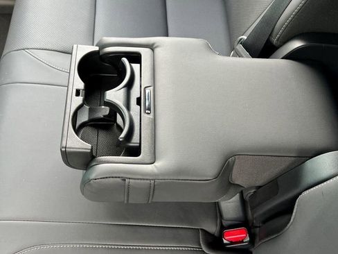 Used 2023 Lexus RX 350 F Sport w/ Accessory Package (K3) image 19