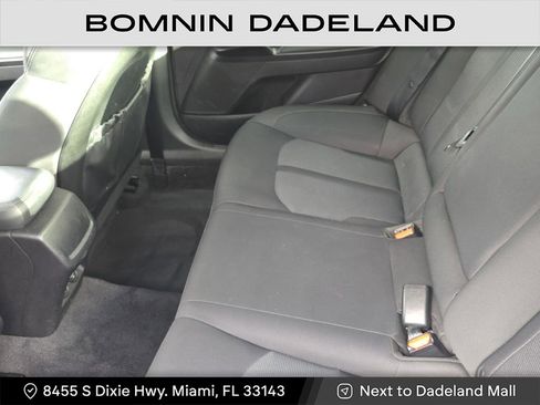 Used 2023 Kia K5 LXS image 12