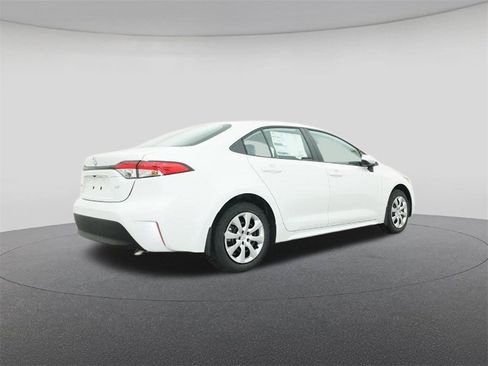 New 2026 Toyota Corolla LE image 25