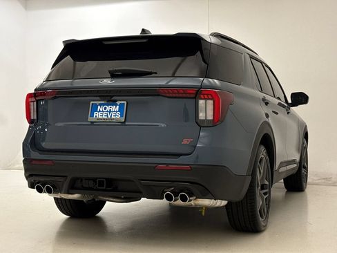 Used 2026 Ford Explorer ST w/ Sun And Sound Package RWD image 9