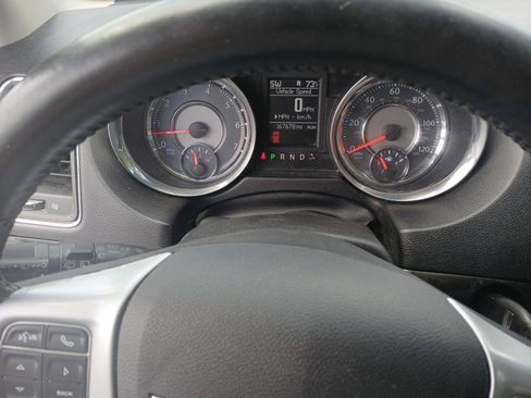 Used 2012 Chrysler Town & Country Touring w/ Entertainment Group #1 FWD image 14